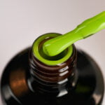 Esmalte semipermanente Green Grass №494HV 15ml