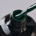 Esmalte semipermanente Green Grass №053 15ml